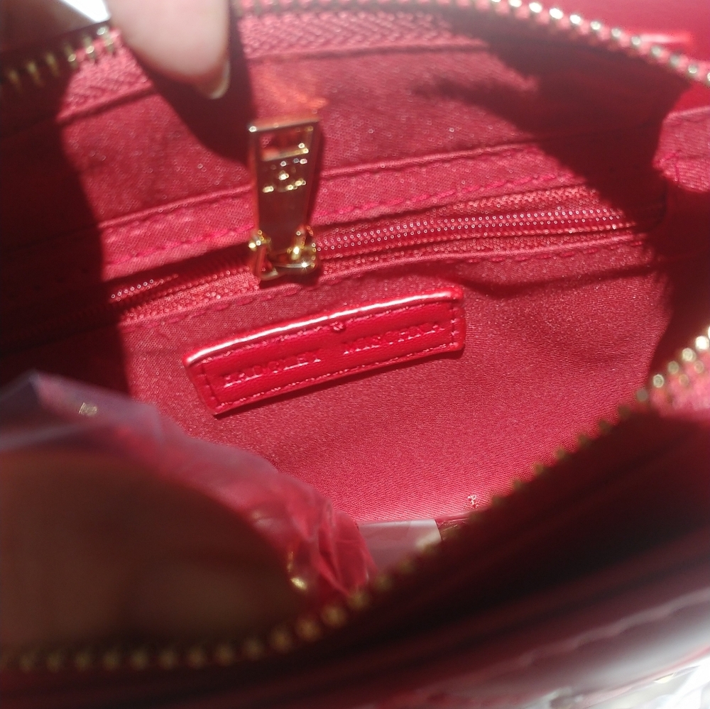 Bagley Mischka Red Quilted Purse/Crossbody. - Picture 7 of 13